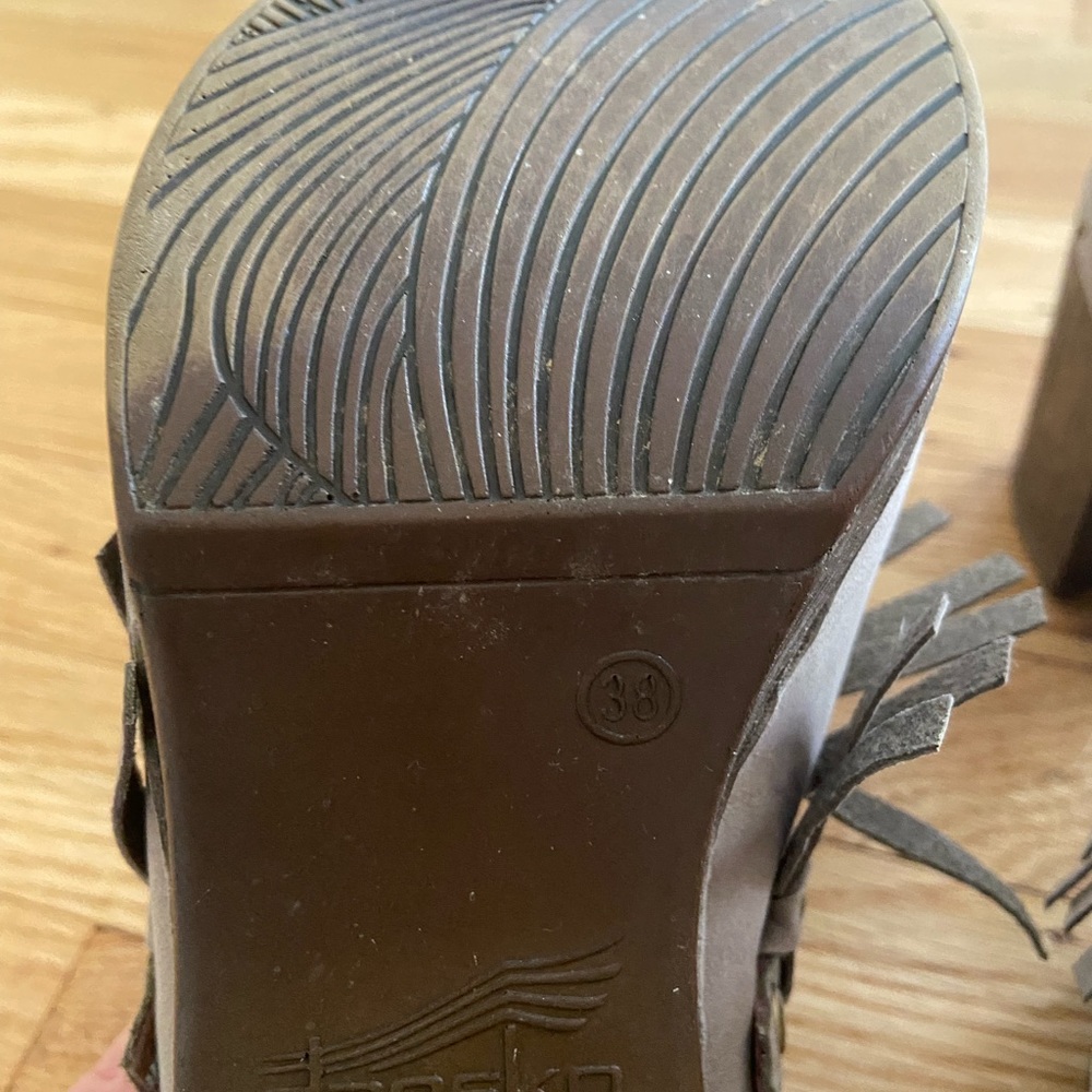Excellent condition - Picture 2 of 2